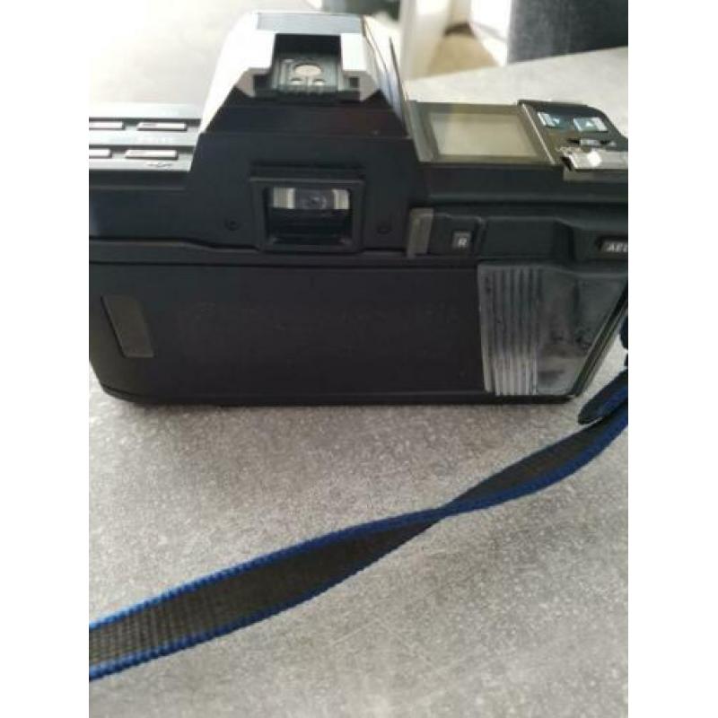 Minolta 7000 AF 35mm SLR AF camera