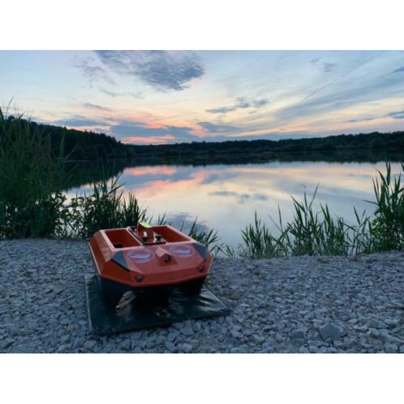 Voerboot en rubberboot verhuur