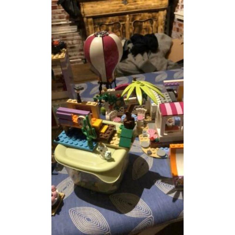 Lego friends