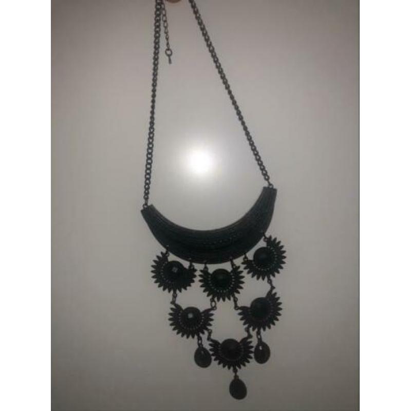 Ketting, kolye, zara, h&m, riverisland etc
