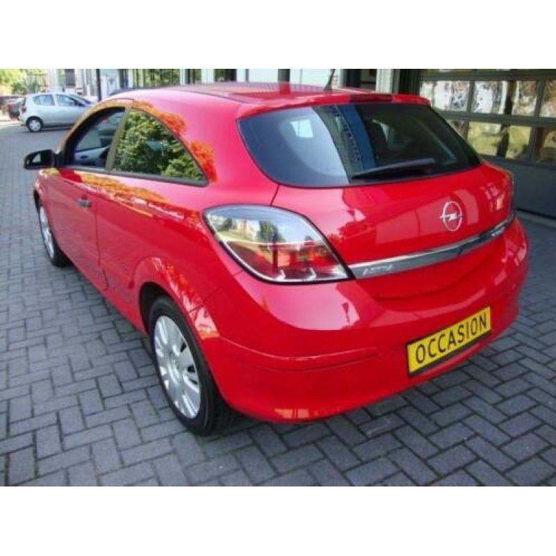 Opel Astra GTC 1.4 Business