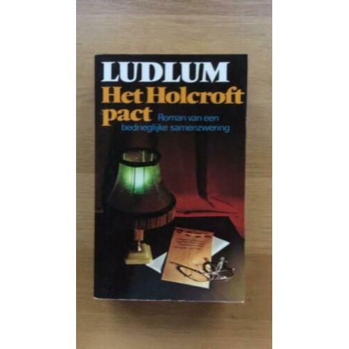 Diverse boeken van Ludlum