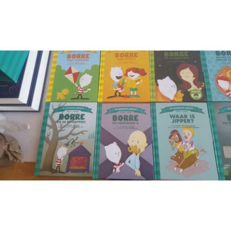 Borre boekjes 19 stuks