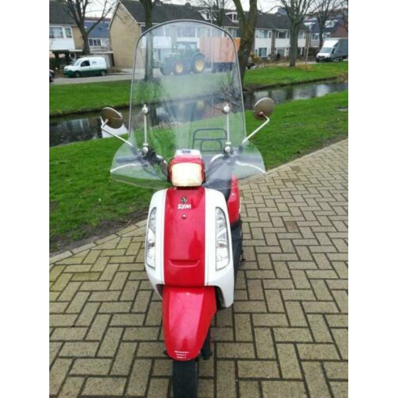 Sym tonik 4takt 25 km Blauwkenteken. mio. Cento