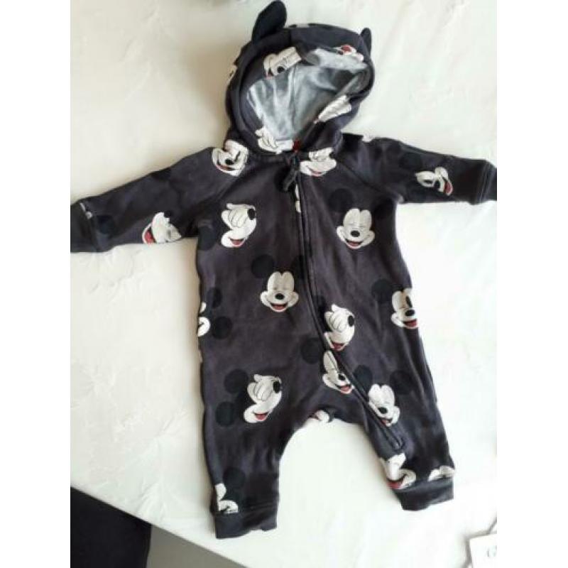 Babykleding maat 56