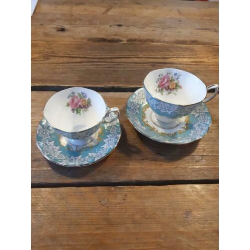 Te koop: kop en schotel Royal Albert Bone China Engeland. Ec
