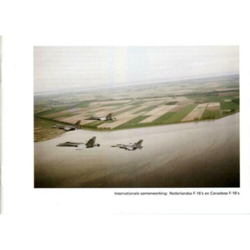 Koninklijke Luchtmacht, 2 brochures