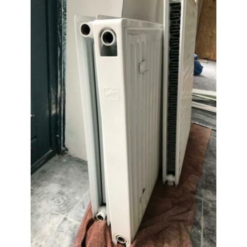 radiator radiatoren verwarming beugels bevestigingsset
