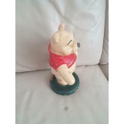 winnie de poeh beeld van hout