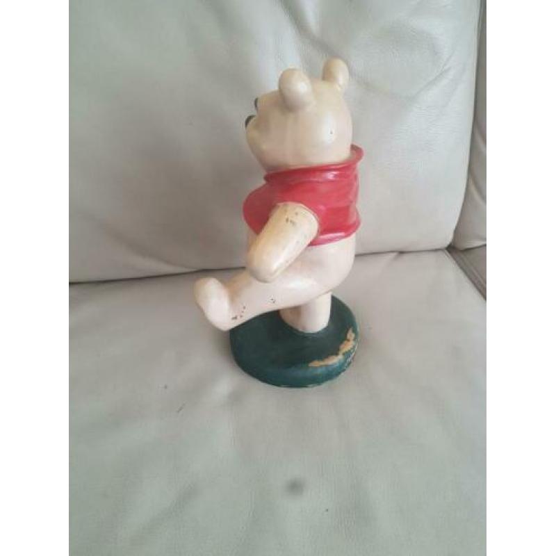 winnie de poeh beeld van hout