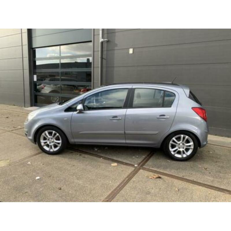 Opel Corsa 1.4-16V Business Sport (bj 2007)