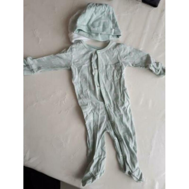 Babykleding maat 56
