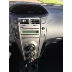 Toyota Yaris 1.0 12V Vvt-i 3DR Terra 2009. NAP! 1jr APK!
