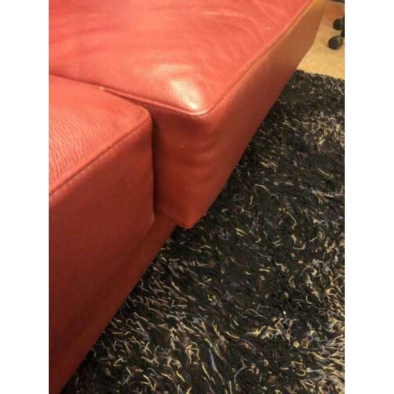 Leolux Antonia lounge leder Senso granata