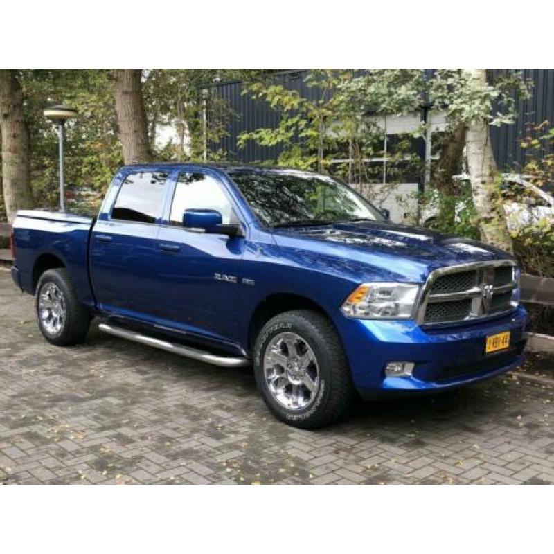 Dodge Ram 1500 4X4 Sport edition 5.7 V8 HEMI LPG G3