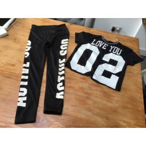 Sport set dans set. Zwart wit. Mt 146 152 158