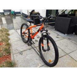Zeer mooie Btwin Rockrider 24" mountainbike jongensfiets