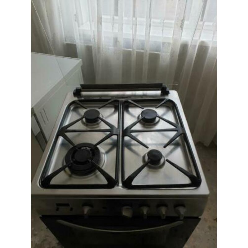 Gas elektra oven