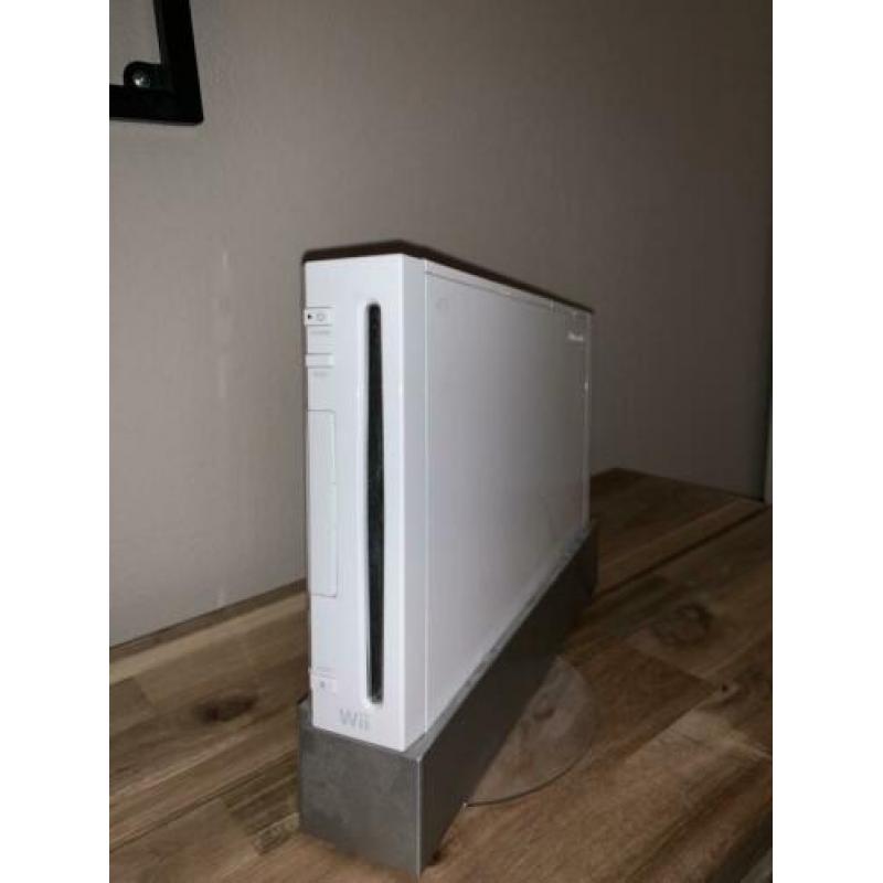 Nintendo Wii + 3 games