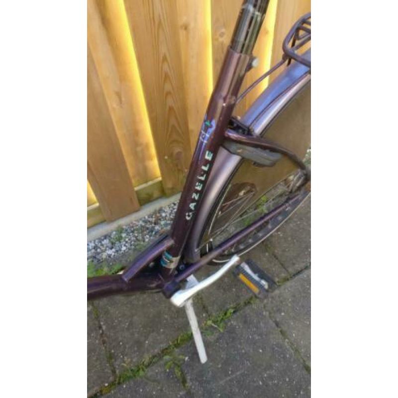 Damesfiets opknap/student Gazelle paars