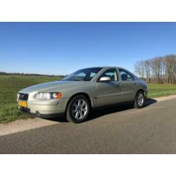 Volvo S60 2.4 D5 Geartronic 2005 Beige