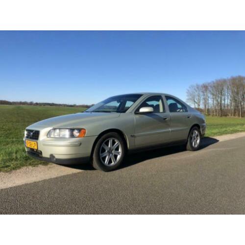 Volvo S60 2.4 D5 Geartronic 2005 Beige