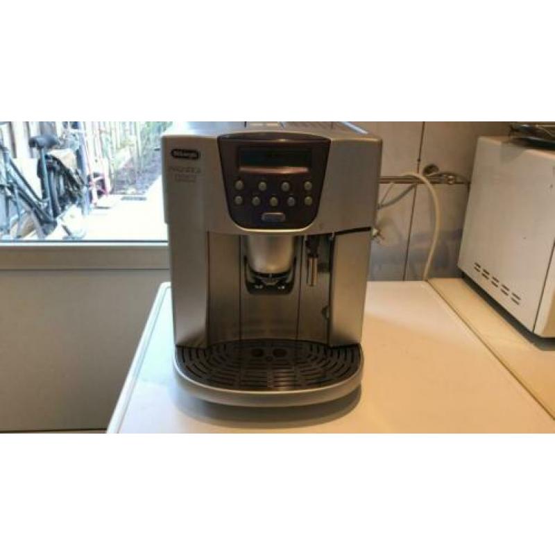 Espressomachine / koffieapparaat / volautomatisch