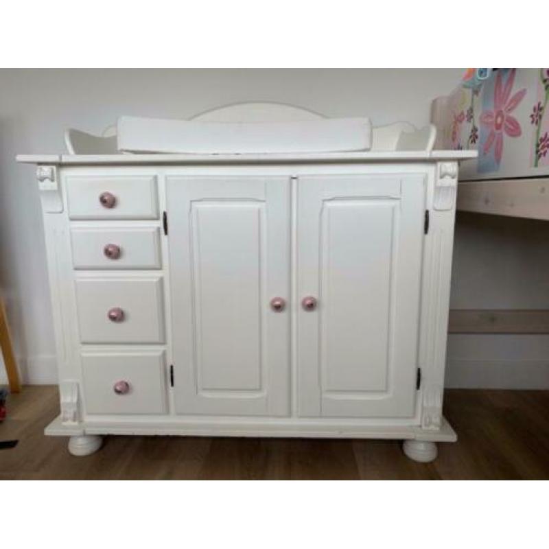 Wandplank kinderkamer, wit 105cm breed