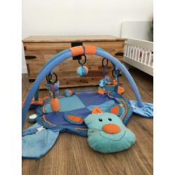Leuke zachte vrolijke babygym
