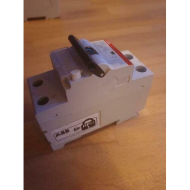 ABB HAF aardlekautomaat B32, DS201