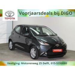 Toyota Aygo 1.0 VVT-i X-PLAY SPORT CAMERA.LMV.AIRCO.5-D