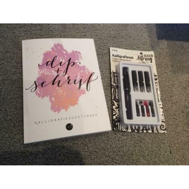 Dip + schrijf boek en kalligrafieset