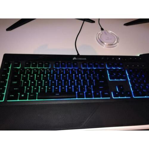 Lichtgevend toetsenbord van CORSAIR