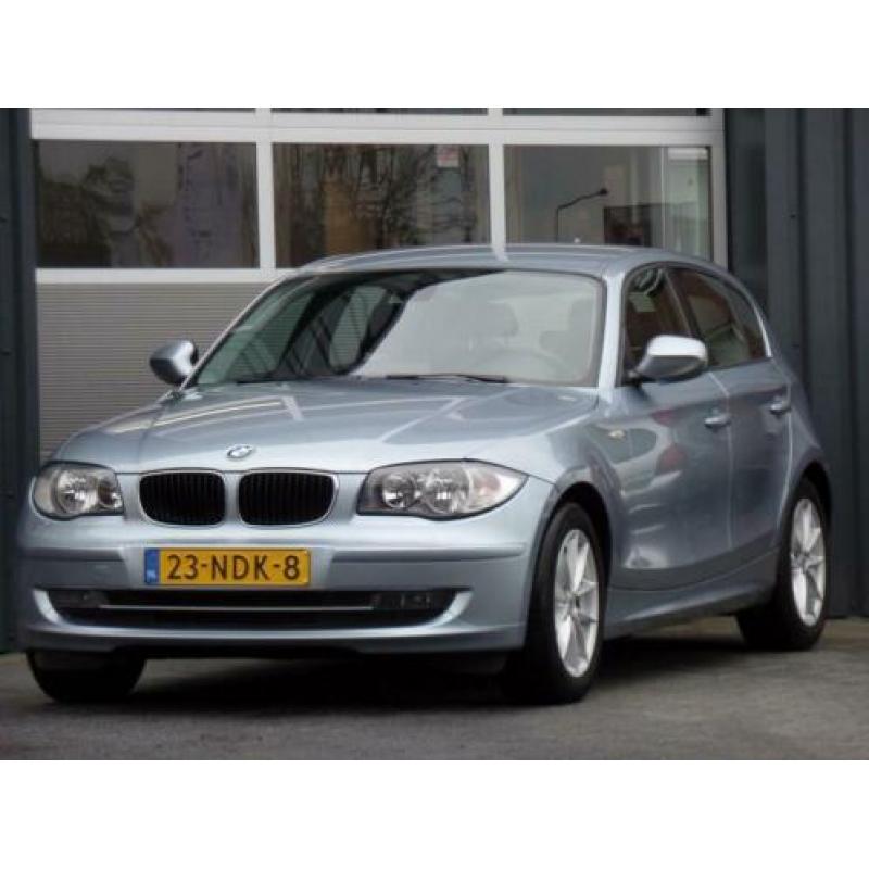 BMW 1-serie 116i Business Line Automaat Navigatie Climatecon