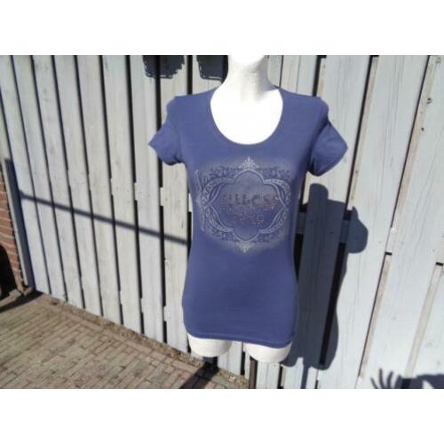 blauw GUESS t shirt M als (Staat L in maar valt als M)