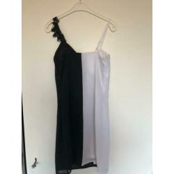 Super mooie jurk maat 38 zwart/wit