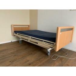 hoog laag bed elektrisch