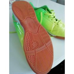 Fel gele/groene sportschoenen mt 40