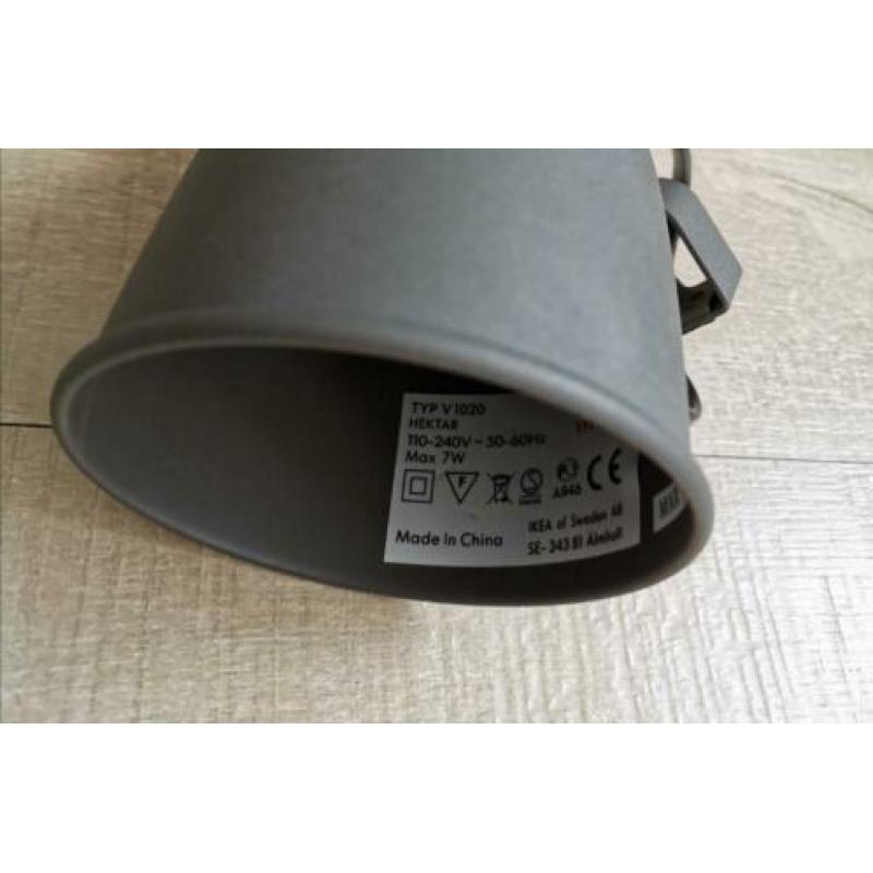 Ikea Hectar wandlampje