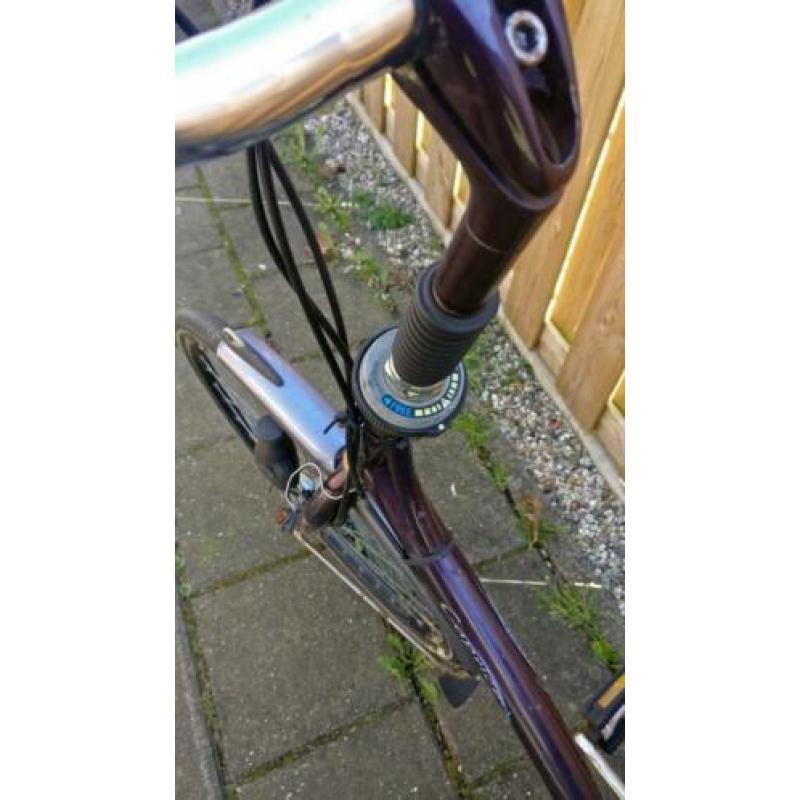 Damesfiets opknap/student Gazelle paars