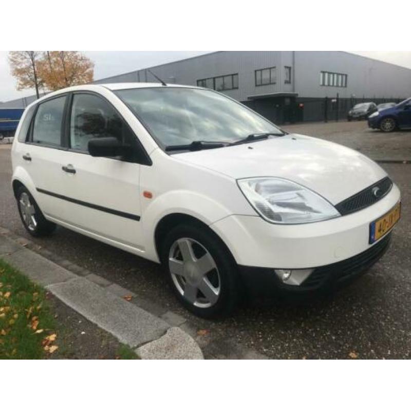 Ford Fiesta 1.4-16V Ambiente apk tot 03-2020