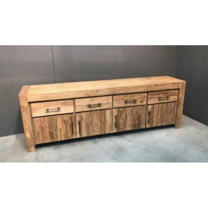 groot teakhouten dressoir > 240