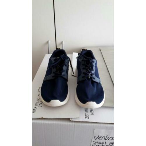 Weinig gedragen leuke dbl sneaker maat 38