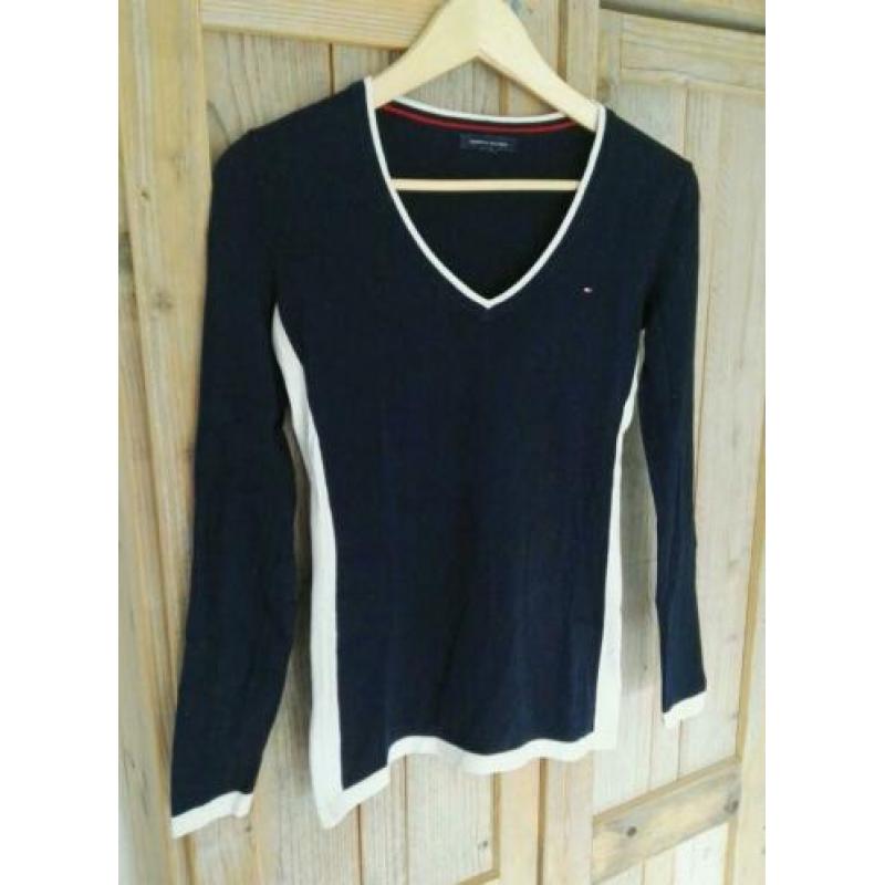 Originele Tommy Hilfiger trui ZGAN maat 34/XS