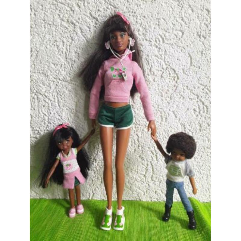 So In Style SIS Grace Courtney African American Barbie dolls