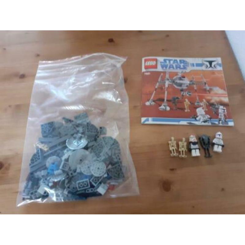 Lego Star Wars 7681 Separist Spider droid.