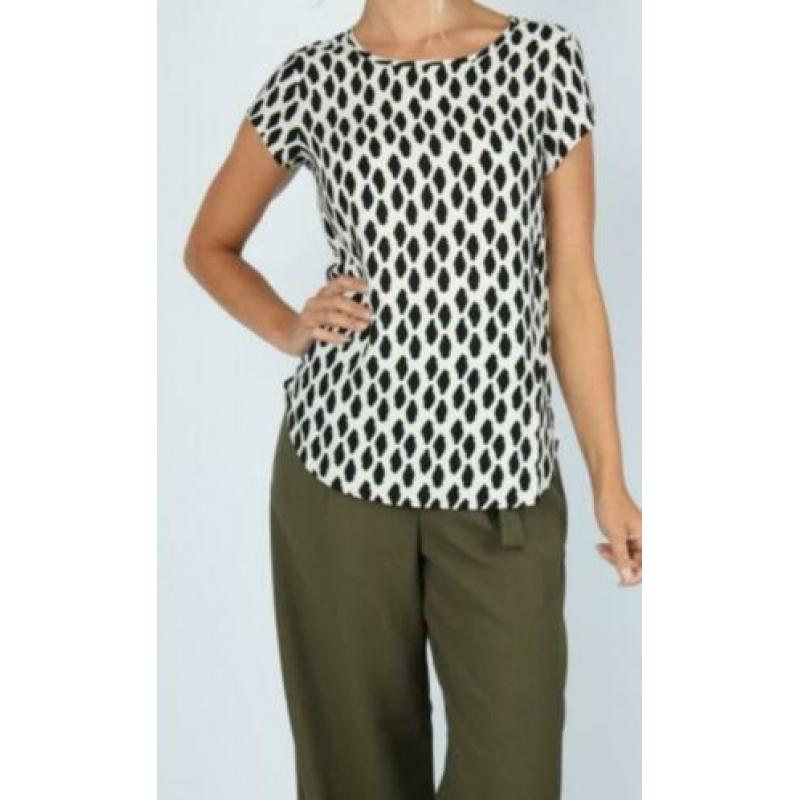 Vero Moda - Wit zwarte top / luipaard print / maat 38