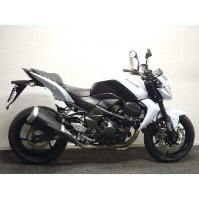 Prachtige Black/White Kawasaki Z 750 Z750 (bj 2010)