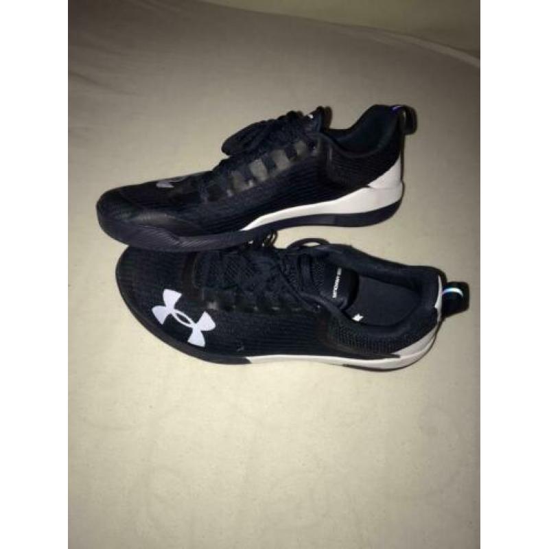 Under armour sport schoenen