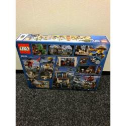 Ongeopend! - Politiekantoor op de berg - LEGO City - 60174